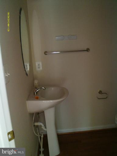 12014 Fort Washington Road Fort Washington, MD 20744 - Photo 9 of 30 Half Bath
