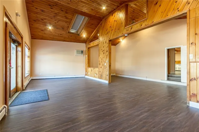 $335,000 | 86 East North Street, Geneva City, NY 14456