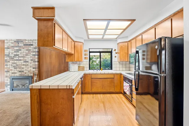 $575,000 | 6450 Perrin Way, Carmichael, CA 95608