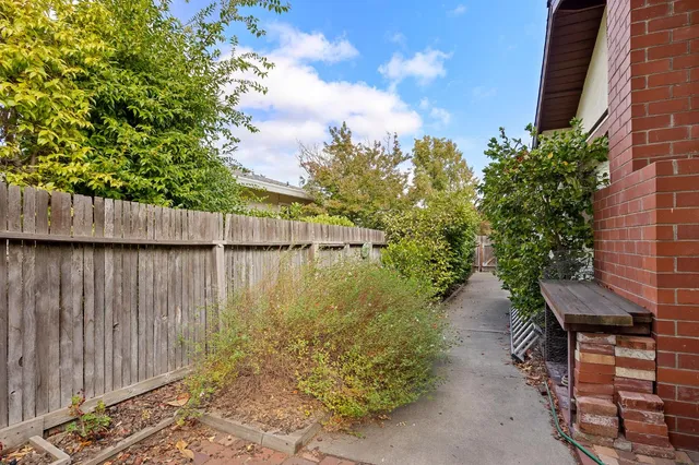 $575,000 | 6450 Perrin Way, Carmichael, CA 95608