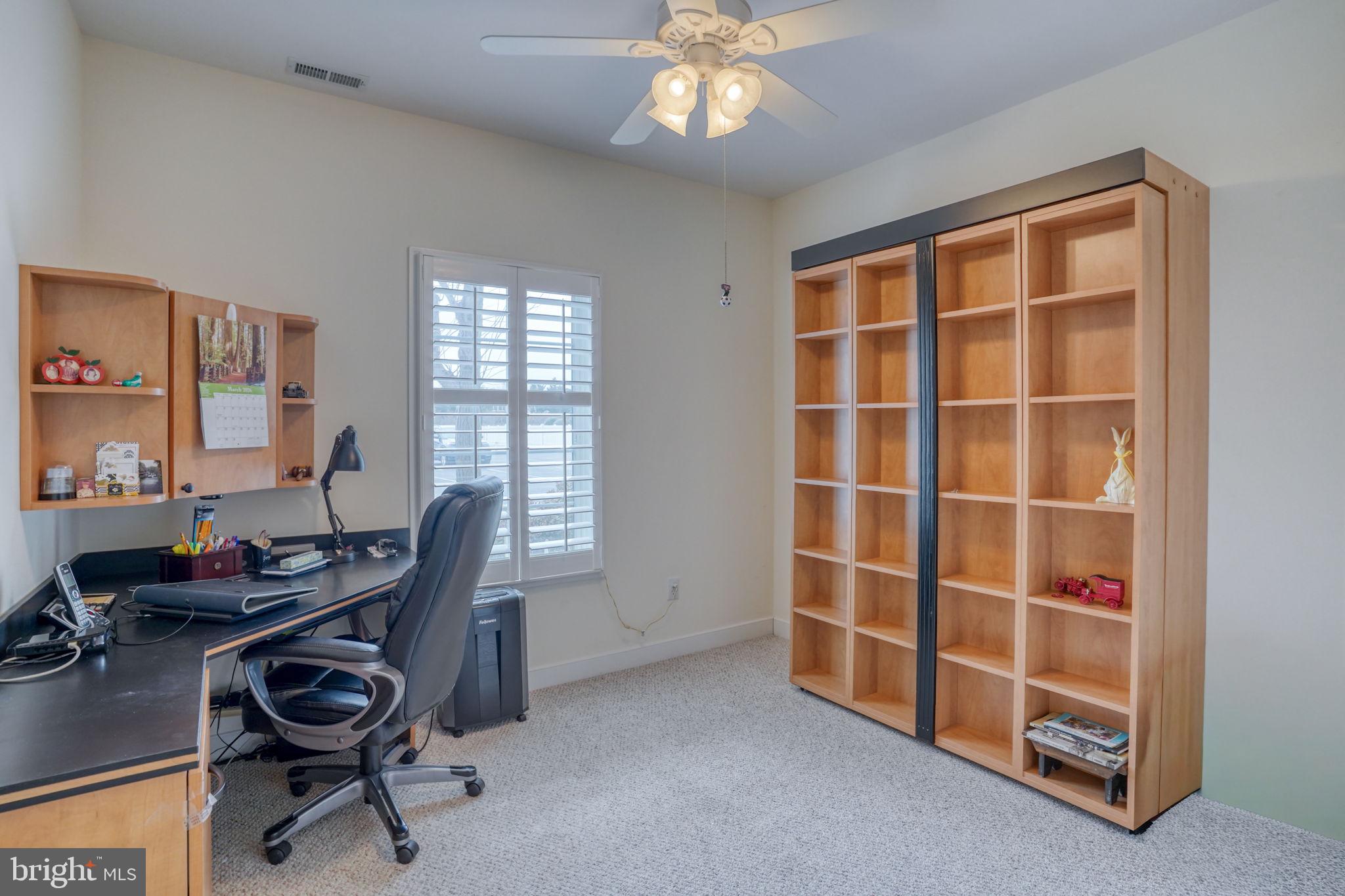 30611 Cedar Neck Road, Unit 2104 Ocean View, DE 19970 - Photo 20 of 57 Second bedroom with Murphy bed