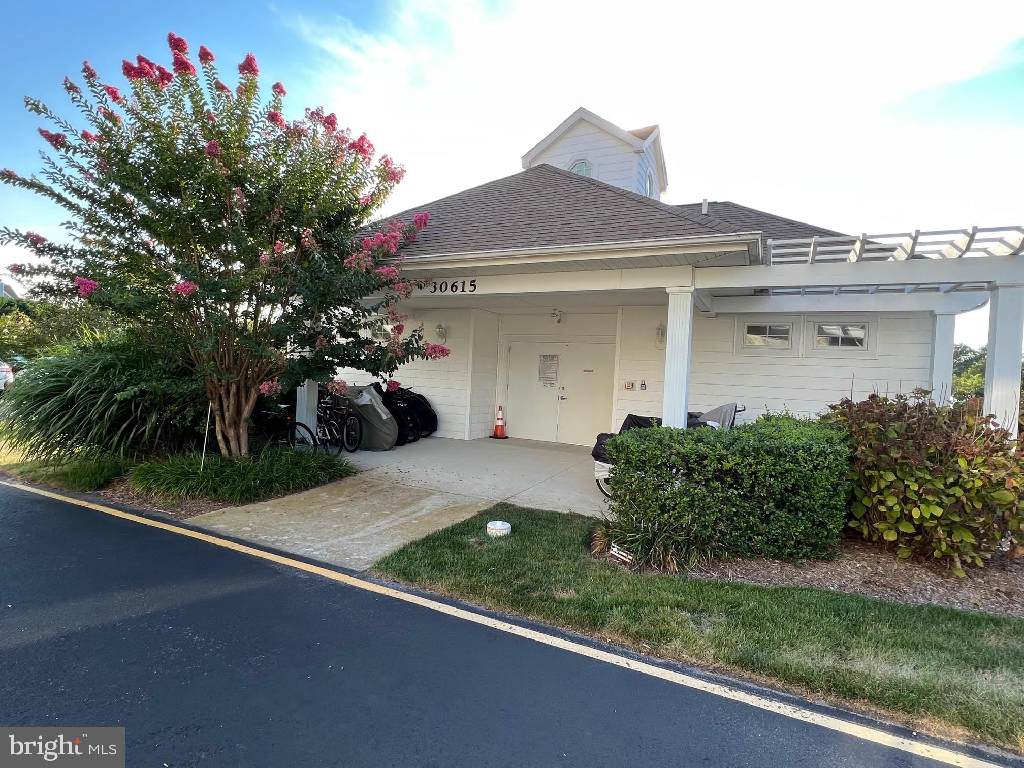 30611 Cedar Neck Road, Unit 2104 Ocean View, DE 19970 - Photo 36 of 57 Pool House