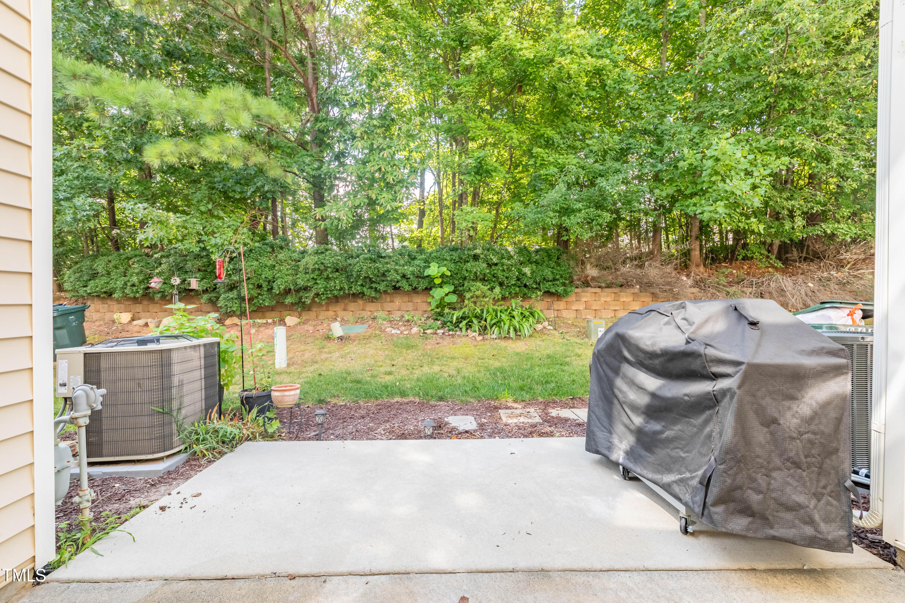 8459 Central Drive Raleigh, NC 27613 - Photo 35 of 45 2E6A6596-HDR