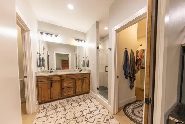 $649,999 | 281 County Road 2381, Winnsboro, TX 75494