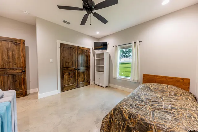 $649,999 | 281 County Road 2381, Winnsboro, TX 75494