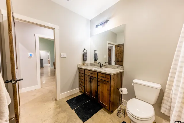 $649,999 | 281 County Road 2381, Winnsboro, TX 75494