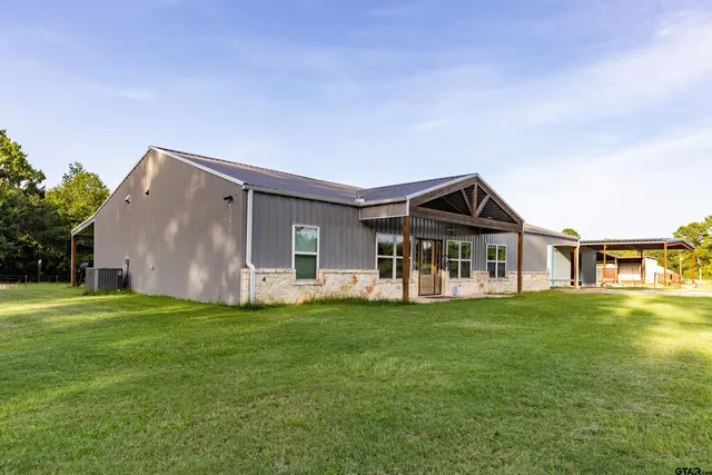 $649,999 | 281 County Road 2381, Winnsboro, TX 75494