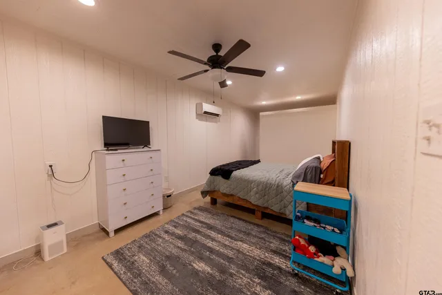 $649,999 | 281 County Road 2381, Winnsboro, TX 75494