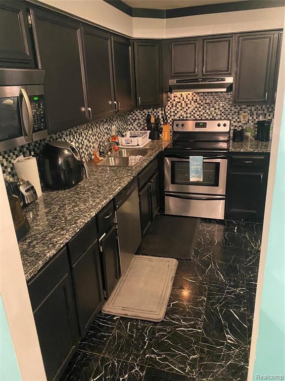 29628 Middlebelt Road, Unit 2703 Farmington Hills, MI 48334 - Photo 17 of 29