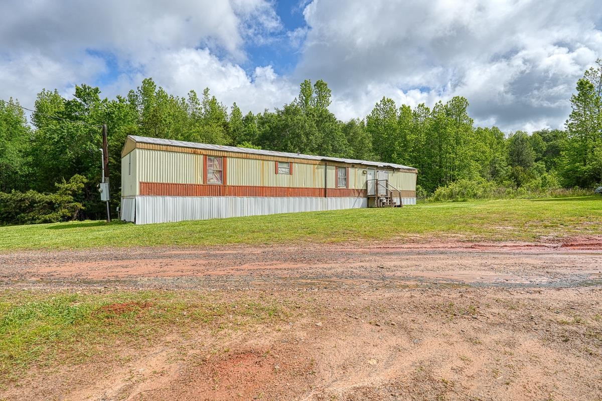 140 Prayer Ranch Road Enoree, SC 29335 - Photo 26 of 36