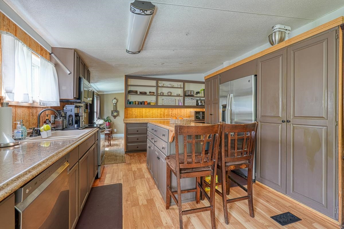 140 Prayer Ranch Road Enoree, SC 29335 - Photo 4 of 36