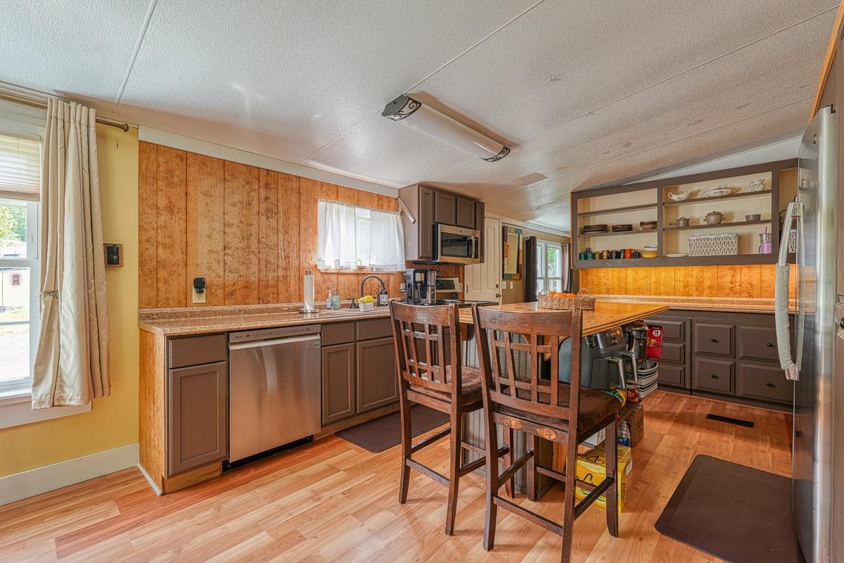 140 Prayer Ranch Road Enoree, SC 29335 - Photo 5 of 36