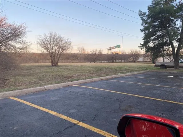 $327,799 | Armour Road, North Kansas City, MO 64116