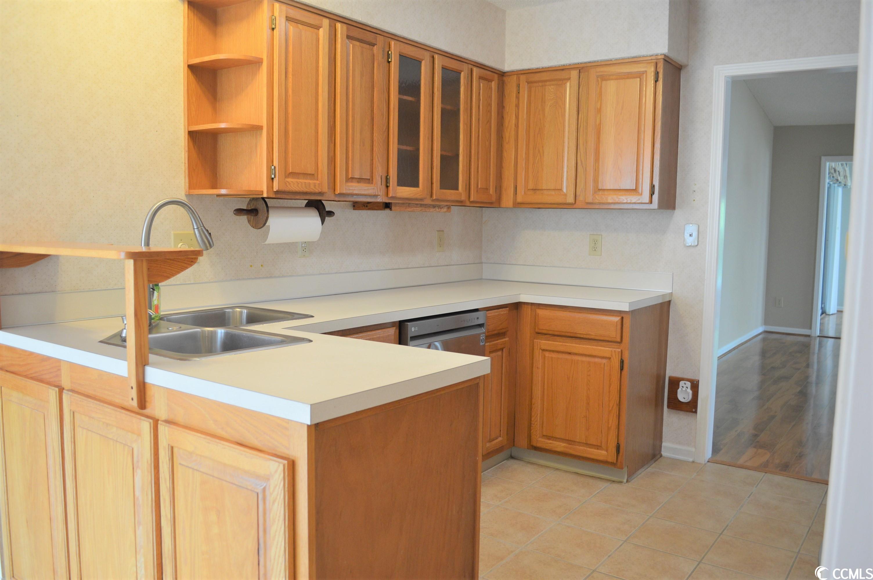 665 Bluebird Lane Murrells Inlet, SC 29576 - Photo 9 of 34 Gallery Image 9