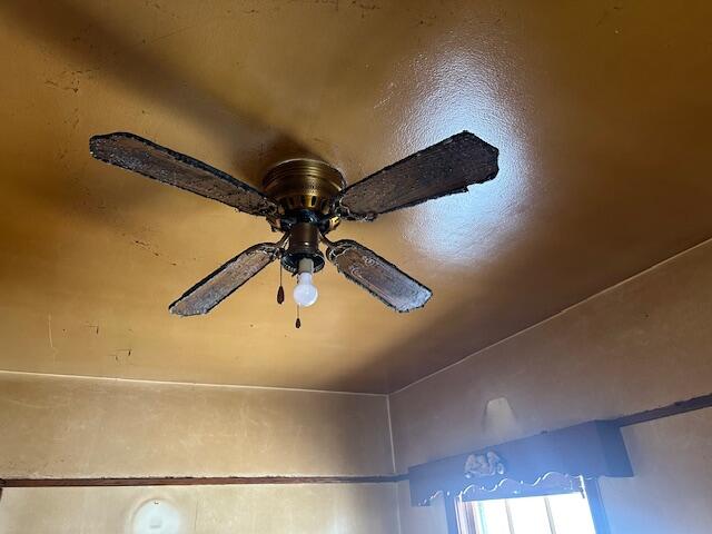 5426 West Morgan Avenue Milwaukee, WI 53219 - Photo 8 of 23 IMG_9079