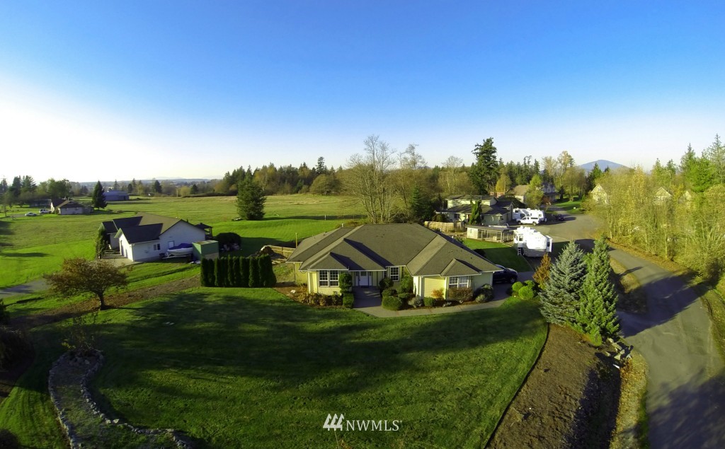 3719 Swan Road Mount Vernon, WA 98273 - Photo 1 of 24 Gallery Image 1
