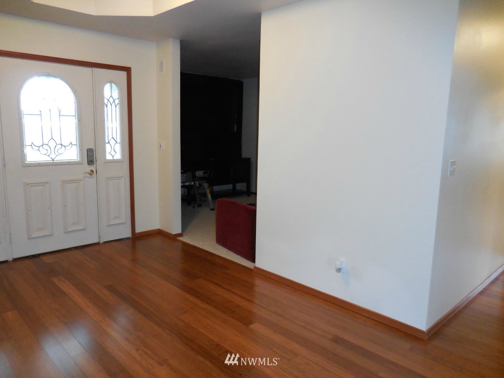 3719 Swan Road Mount Vernon, WA 98273 - Photo 6 of 24 Gallery Image 6