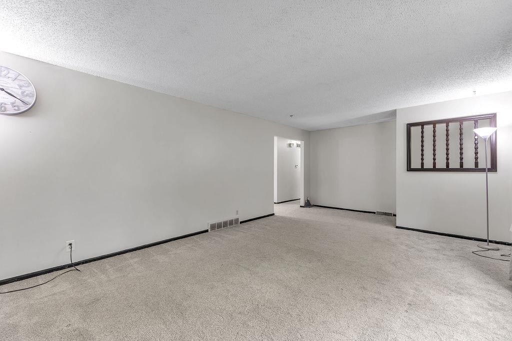 2209 North Leonard Road St. Joseph, MO 64506 - Photo 5 of 35 Gallery Image 5