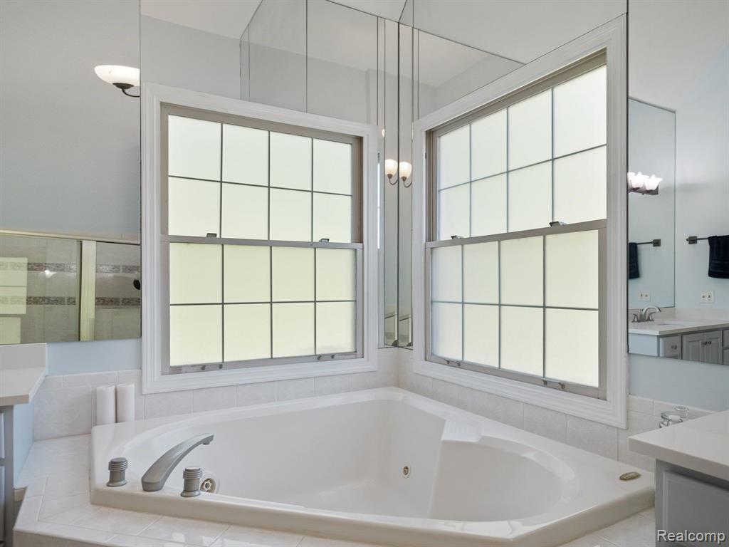 7066 Kennesaw Road Canton, MI 48187 - Photo 43 of 81
