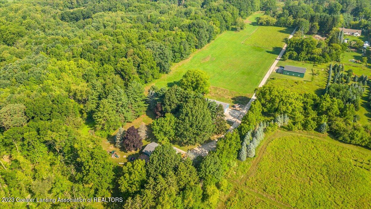 5747 Harper Road Holt, MI 48842 - Photo 40 of 42 40-Media Jett-12