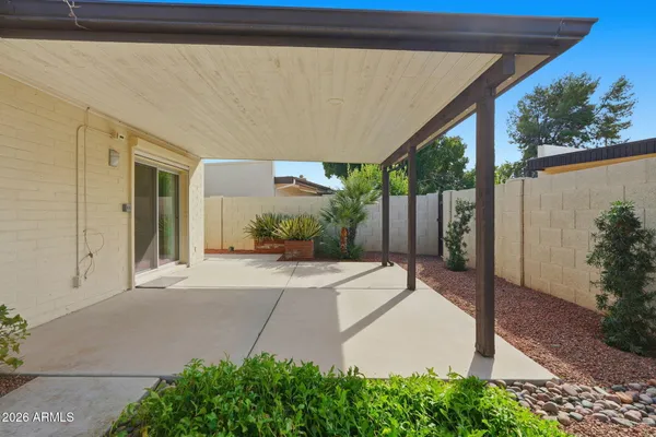 a house view with a outdoor space
