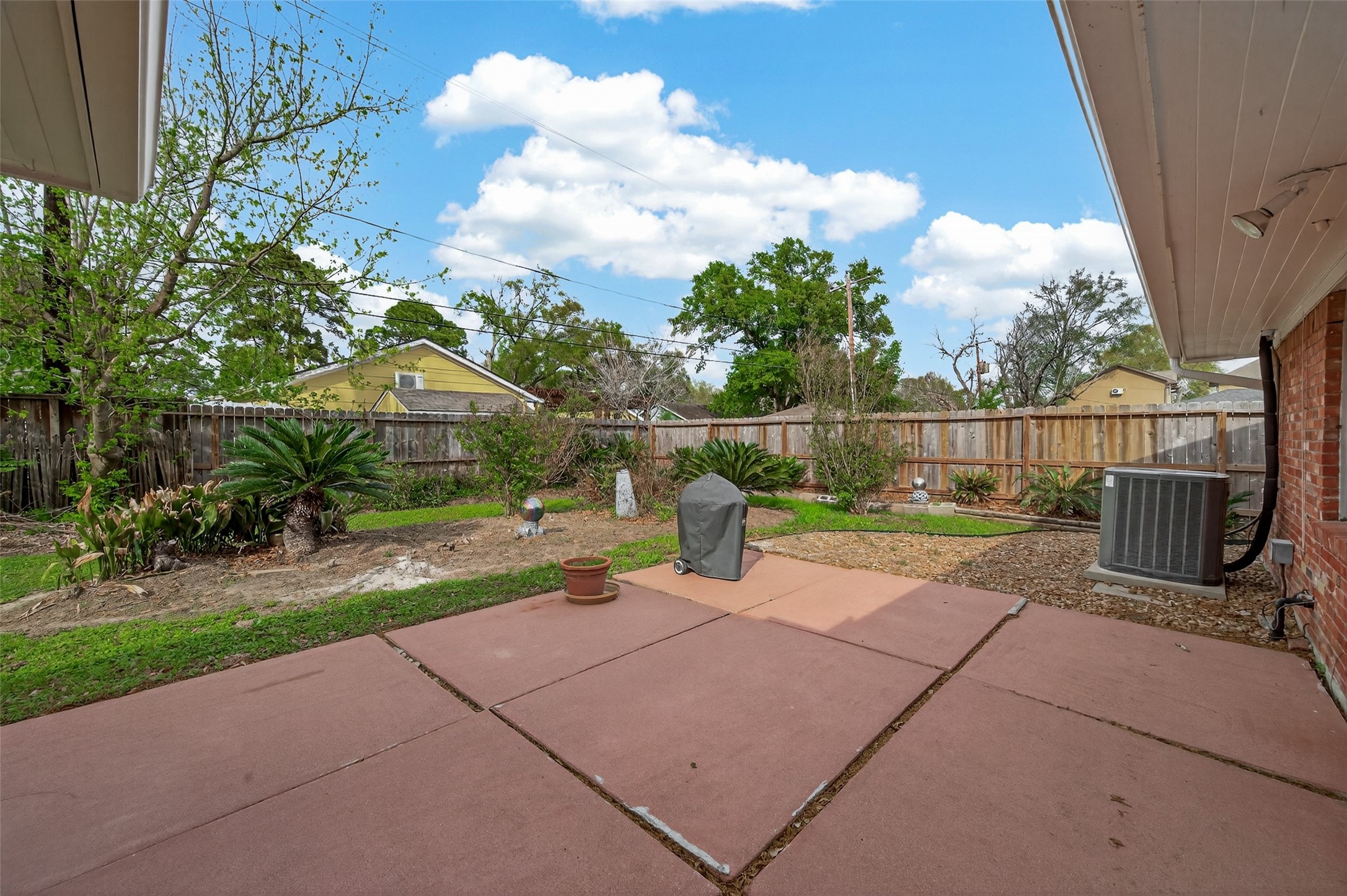 5646 Hazen Street Houston, TX 77081 - Photo 41 of 43 This backyard has a patio that is perfect for outdoor gatherings.