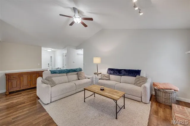 $359,400 | 2908 Elderwood Circle, High Ridge, MO 63049