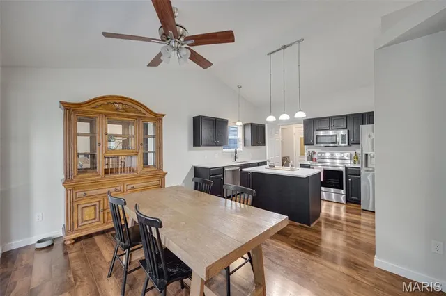 $359,400 | 2908 Elderwood Circle, High Ridge, MO 63049