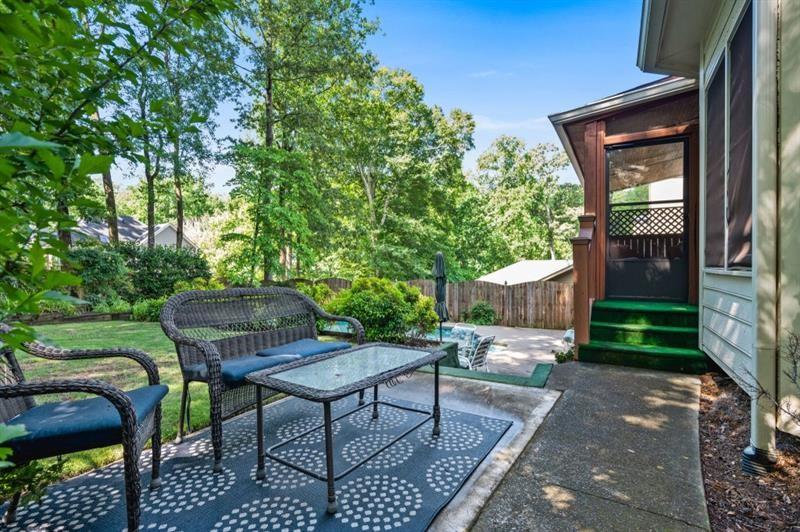 2610 Chadwick Road Marietta, GA 30066 - Photo 6 of 54