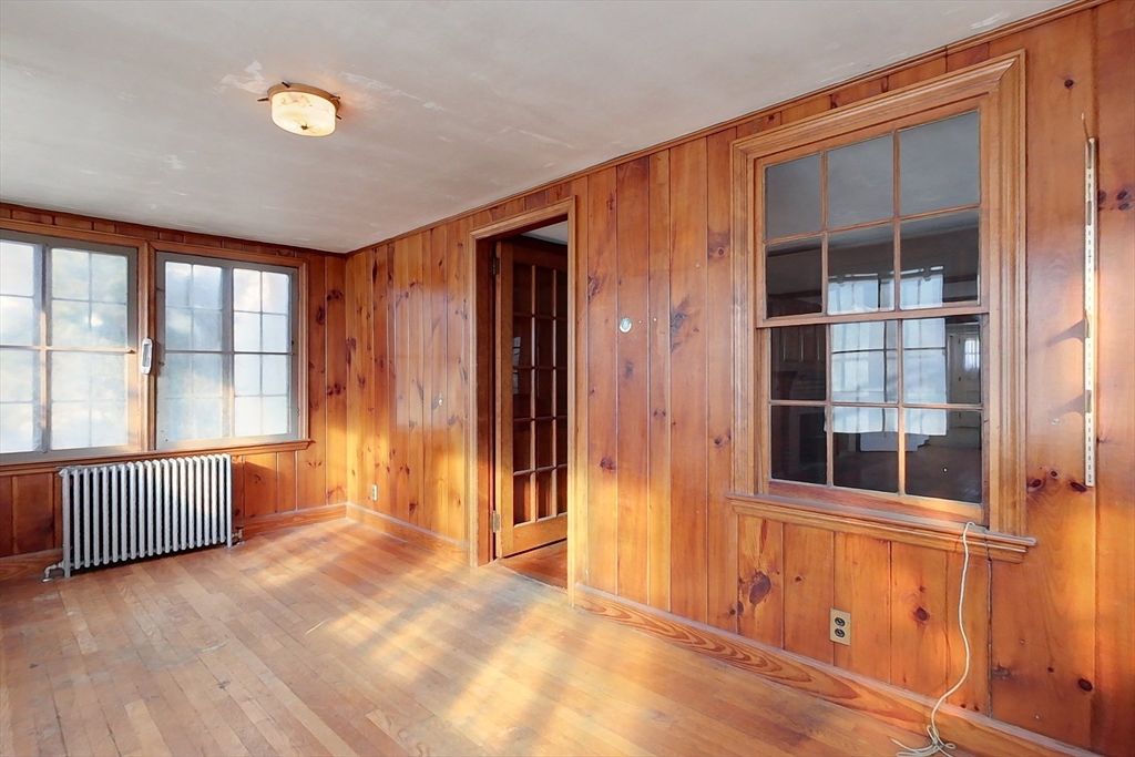 222 West Townsend Road Lunenburg, MA 01462 - Photo 11 of 40