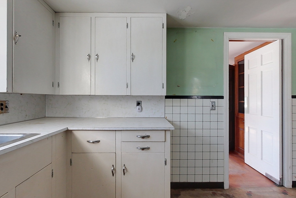 222 West Townsend Road Lunenburg, MA 01462 - Photo 21 of 40