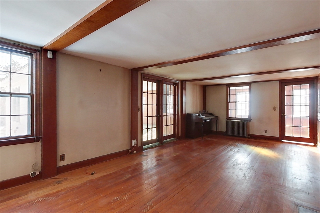 222 West Townsend Road Lunenburg, MA 01462 - Photo 9 of 40