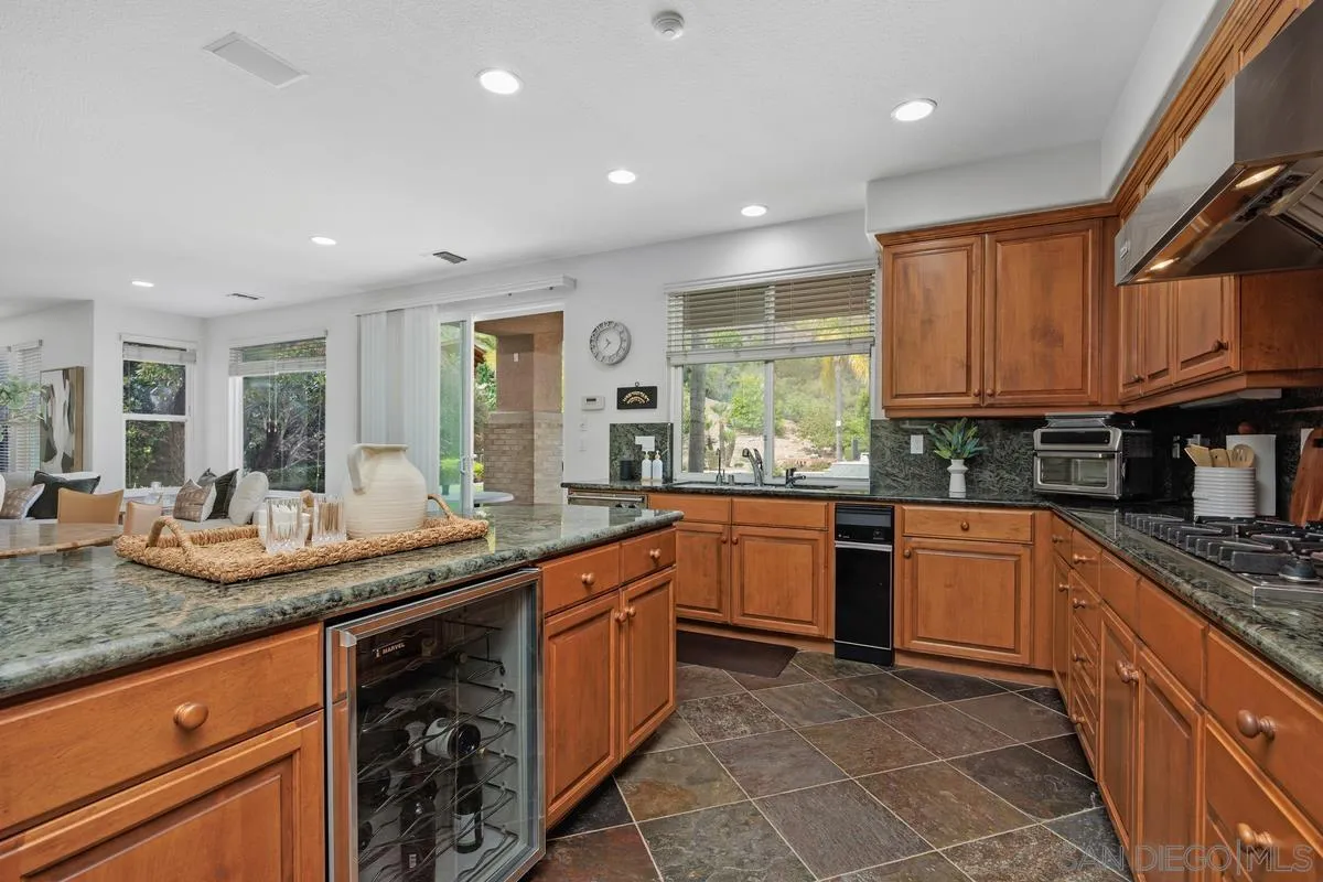 11766 Treadwell Drive Poway, CA 92064 - Photo 18 of 51