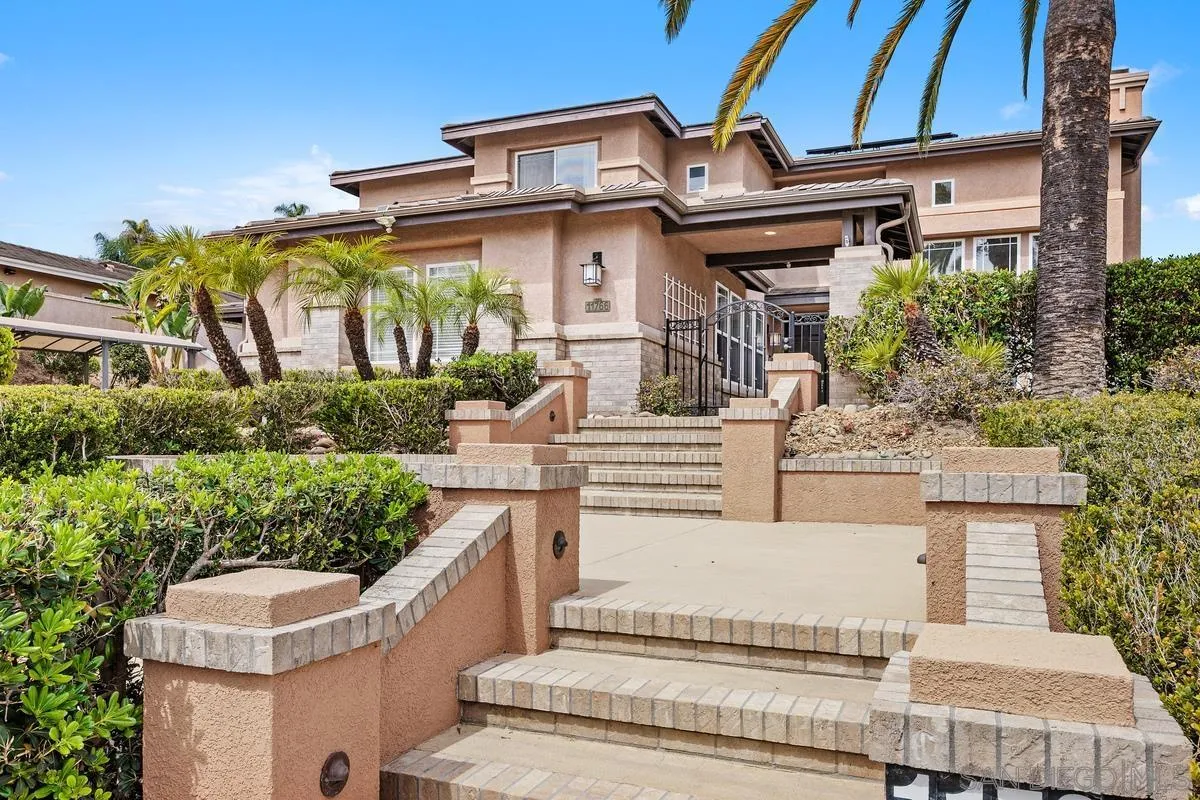 11766 Treadwell Drive Poway, CA 92064 - Photo 3 of 51