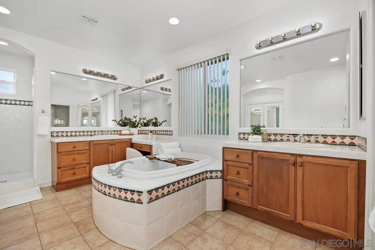 11766 Treadwell Drive Poway, CA 92064 - Photo 34 of 51