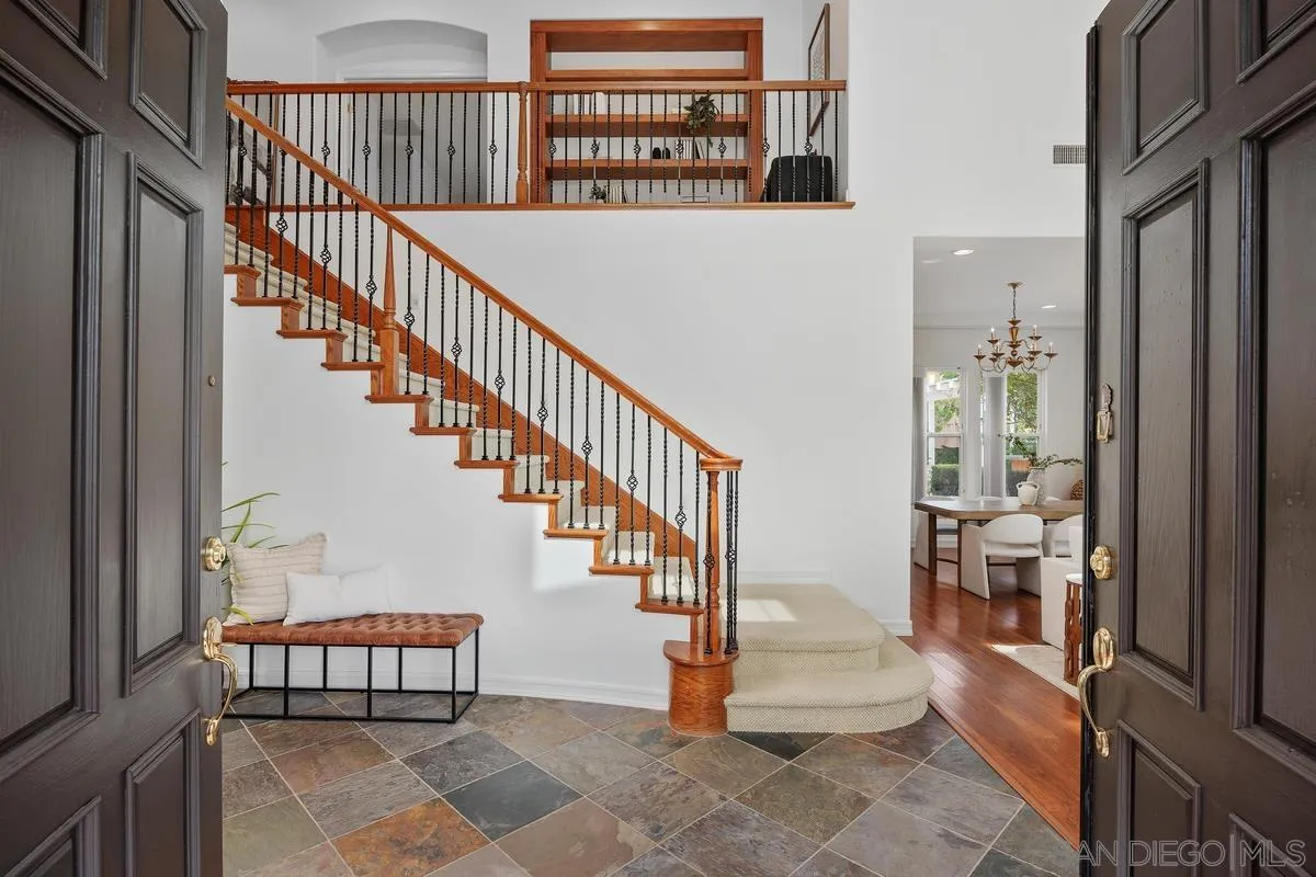 11766 Treadwell Drive Poway, CA 92064 - Photo 7 of 51