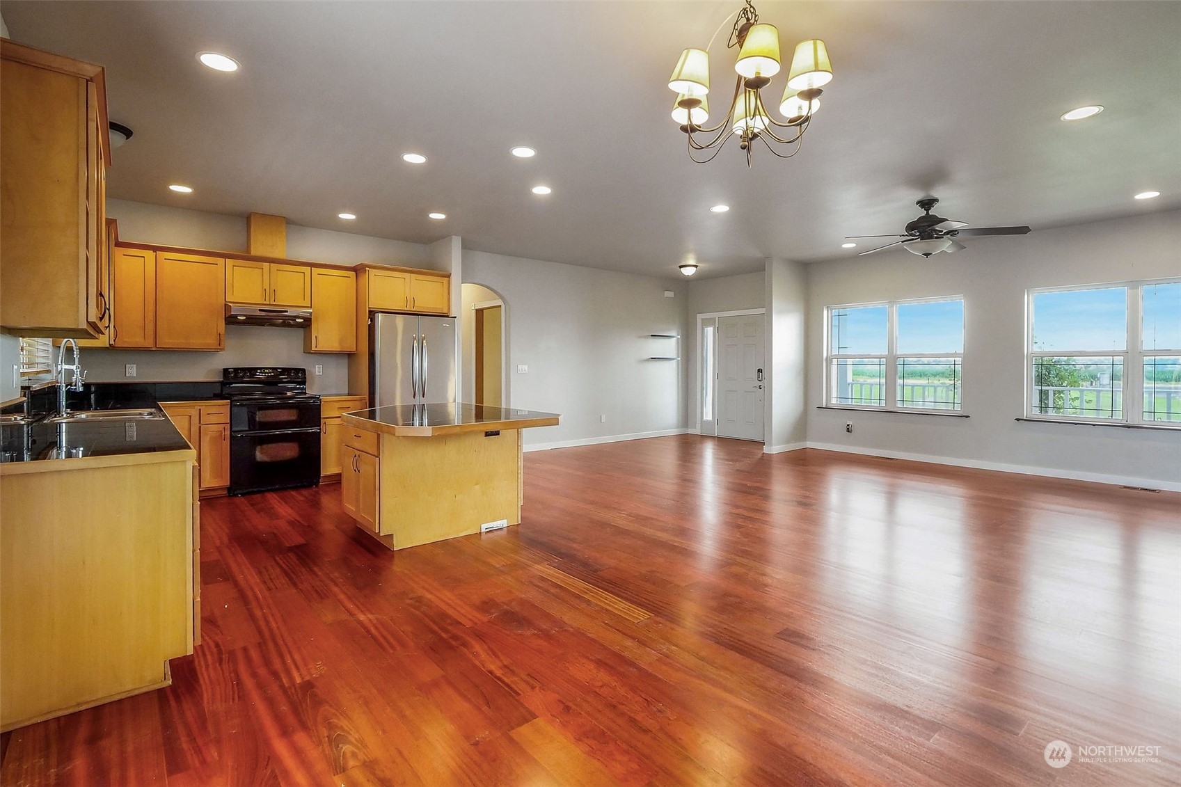 2878 Rd H Northeast Moses Lake, WA 98837 - Photo 10 of 34 Gallery Image 10