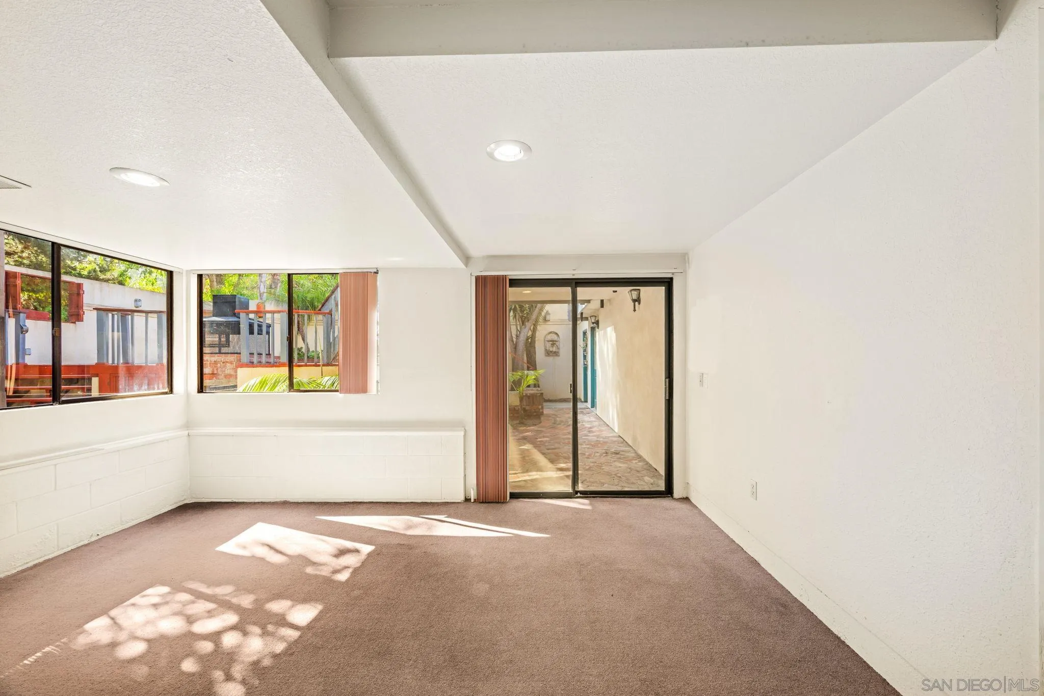 661 Union Street Encinitas, CA 92024 - Photo 28 of 60