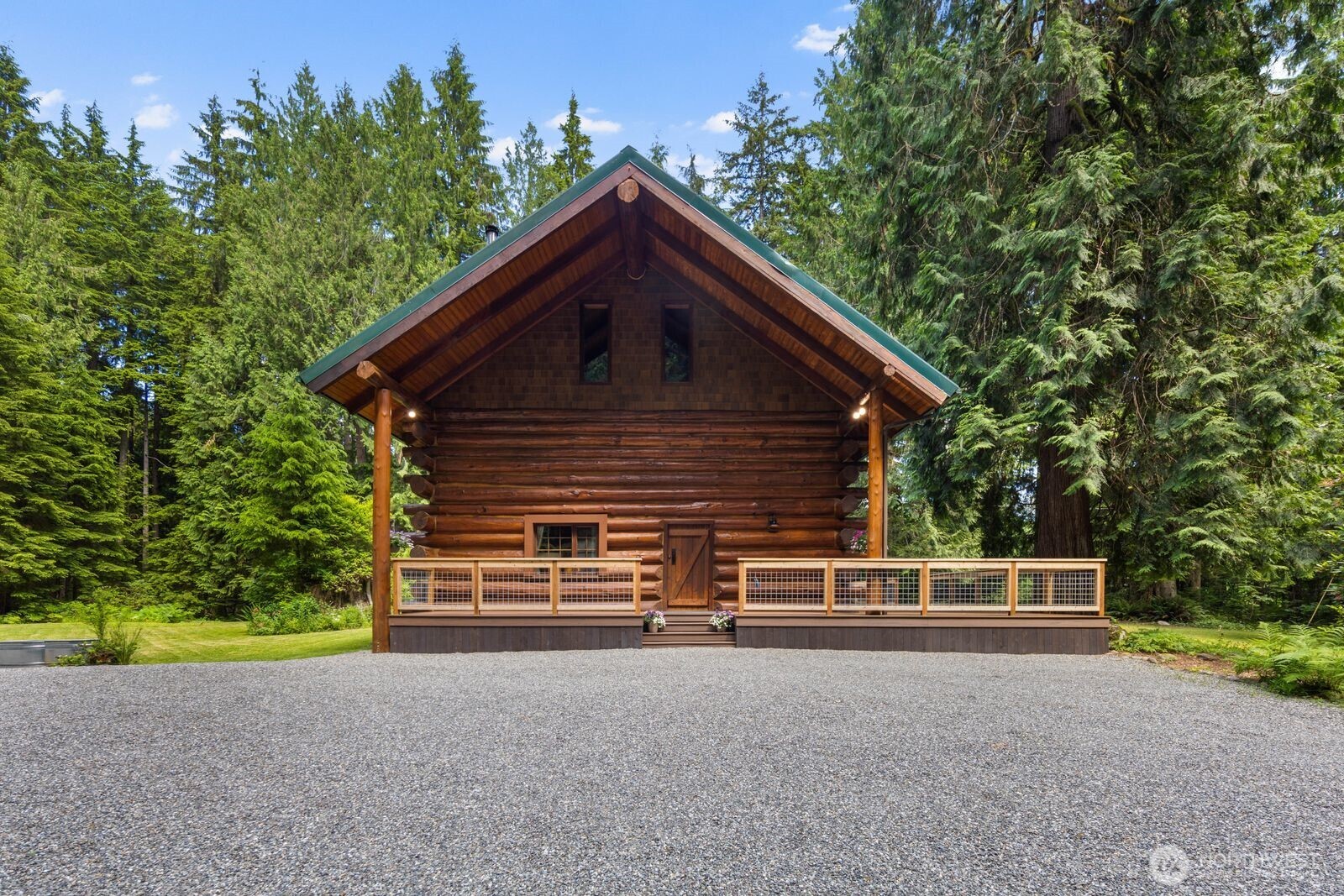 129 North Lake Roesiger Road Snohomish, WA 98290 - Photo 1 of 40