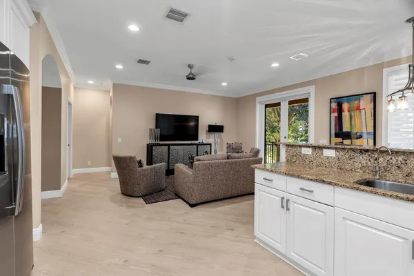 $899,000 | 2857 Kinsington Circle, Unit 174, Weston, FL 33332