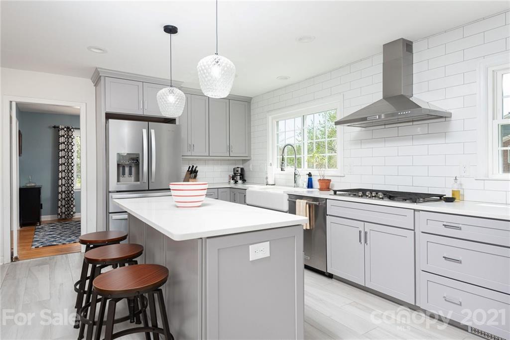 7110 Park Road Charlotte, NC 28210 - Photo 14 of 33 Gallery Image 14
