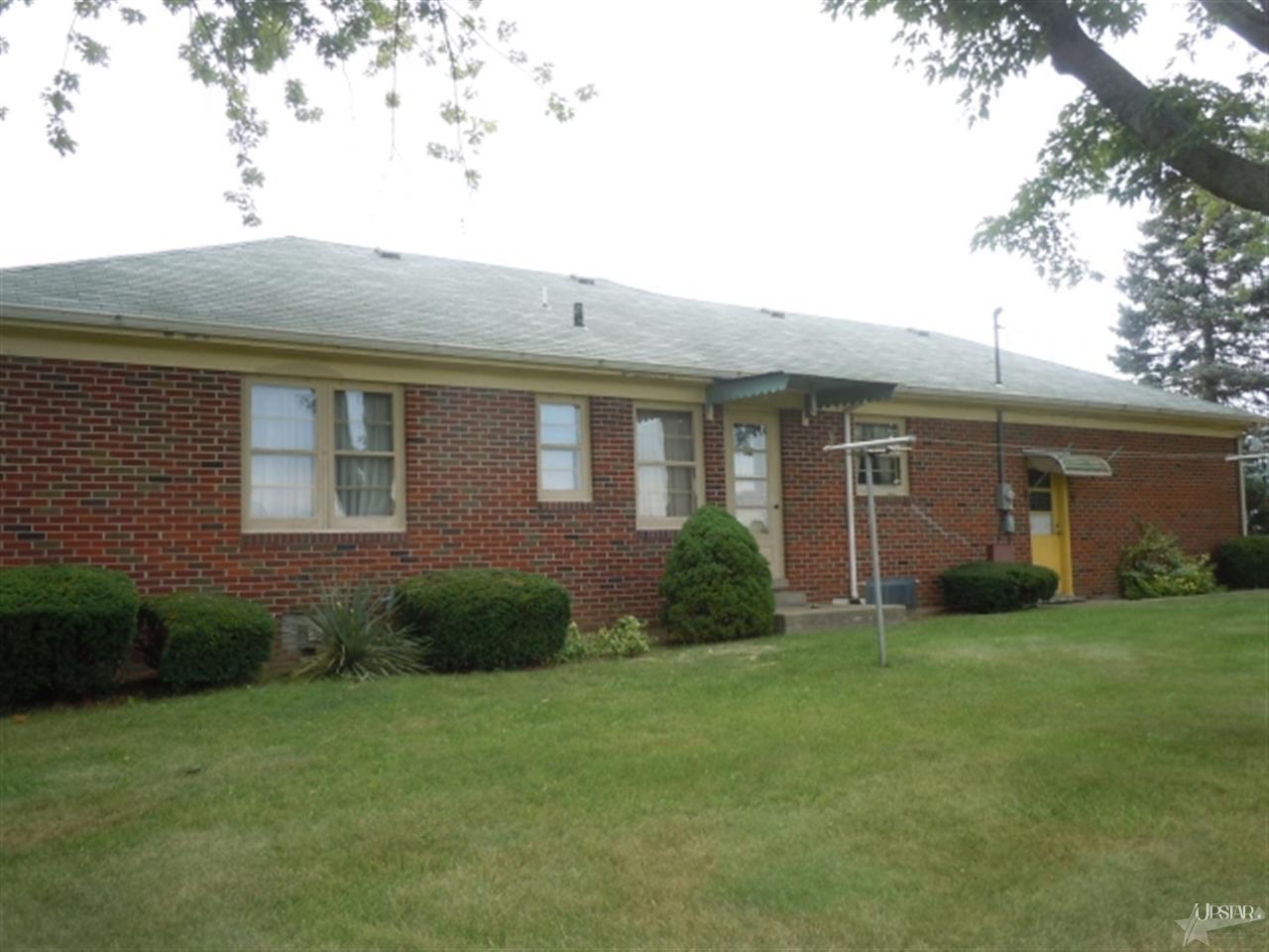 6214 East Tillman Road Fort Wayne, IN 46816 - Photo 4 of 5 Gallery Image 4