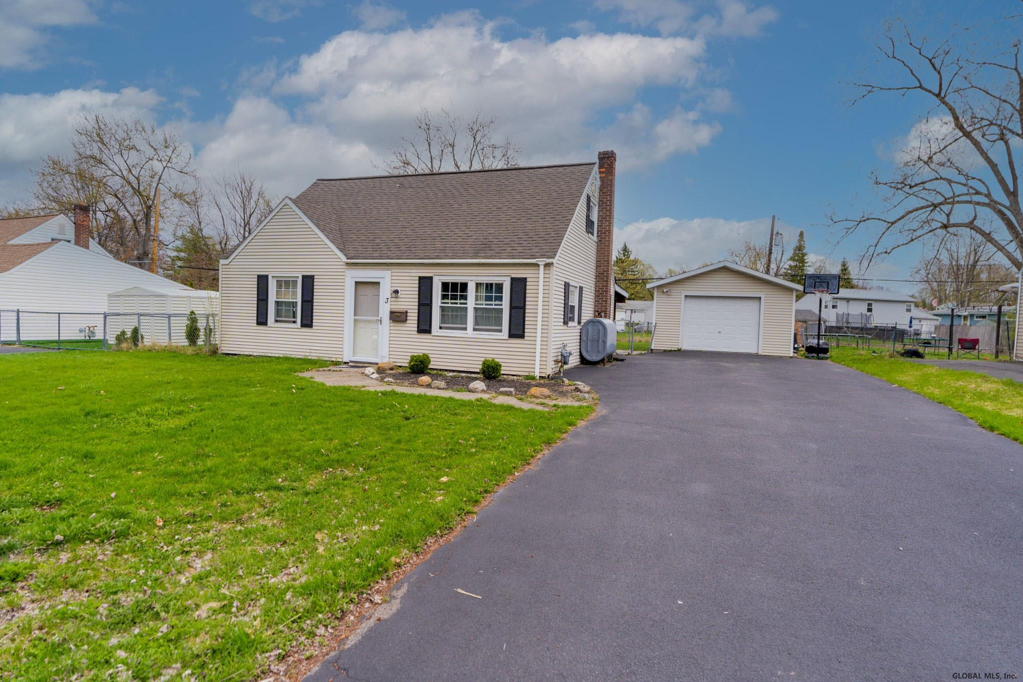 3 Charles Road Colonie, NY 12110 - Photo 20 of 24 Photo 20