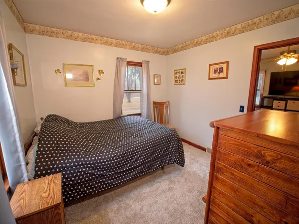 $349,900 | 17969 240th Street, Hutchinson, MN 55350
