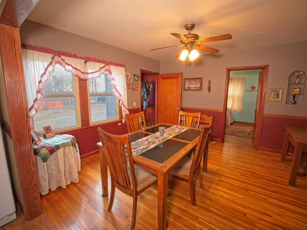 $349,900 | 17969 240th Street, Hutchinson, MN 55350