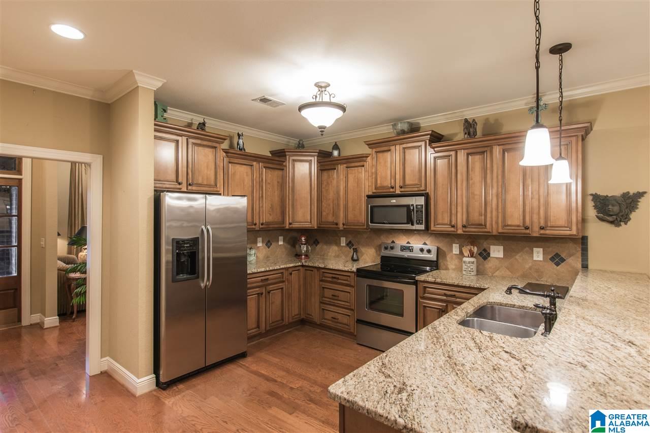606 Village Way Pelham, AL 35124 - Photo 9 of 28