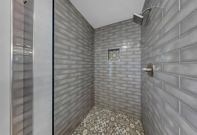 $779,000 | 9211 River Cove Drive, Riverview, FL 33578