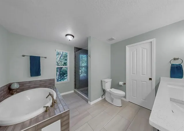 $779,000 | 9211 River Cove Drive, Riverview, FL 33578