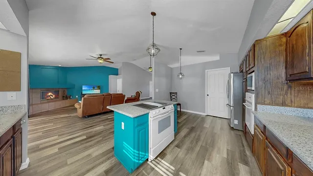 $779,000 | 9211 River Cove Drive, Riverview, FL 33578