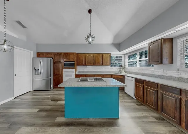 $779,000 | 9211 River Cove Drive, Riverview, FL 33578